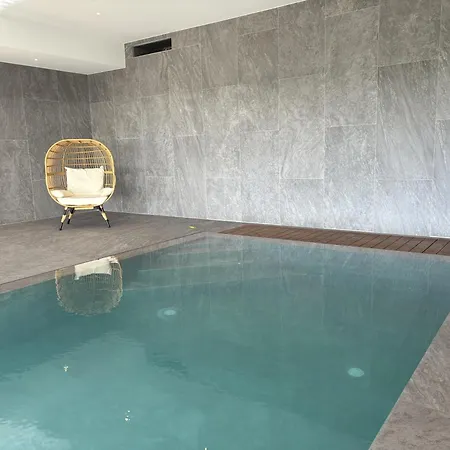 Tigliola Villa *